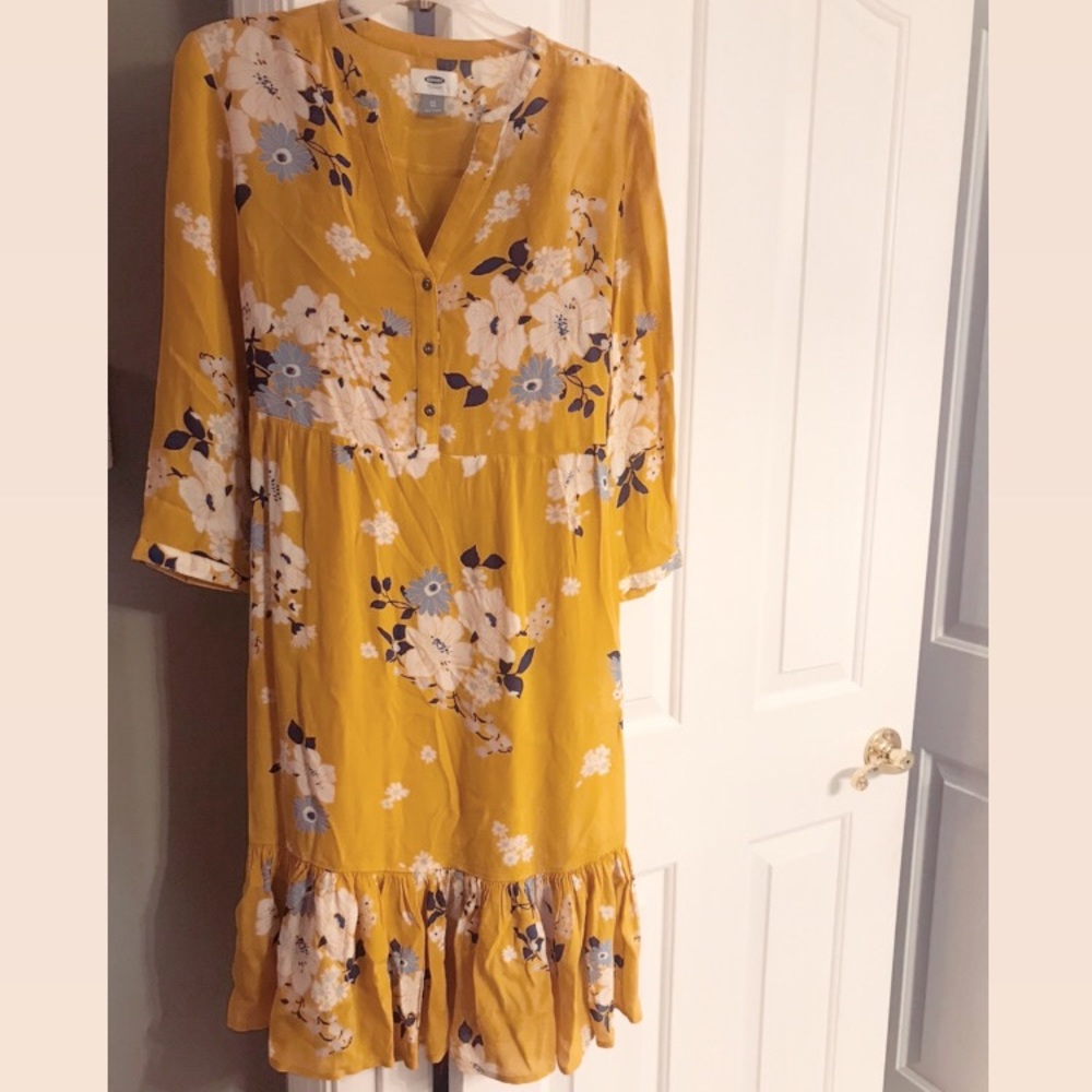 Old Navy dress